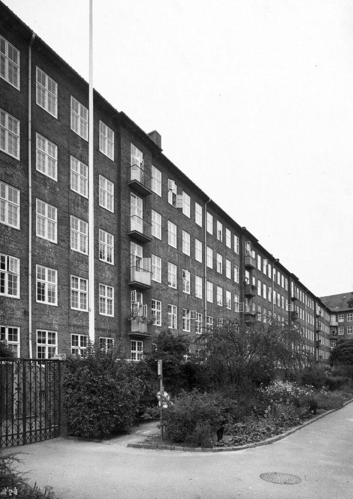 Ved Classens Have 60. Årstal 1981