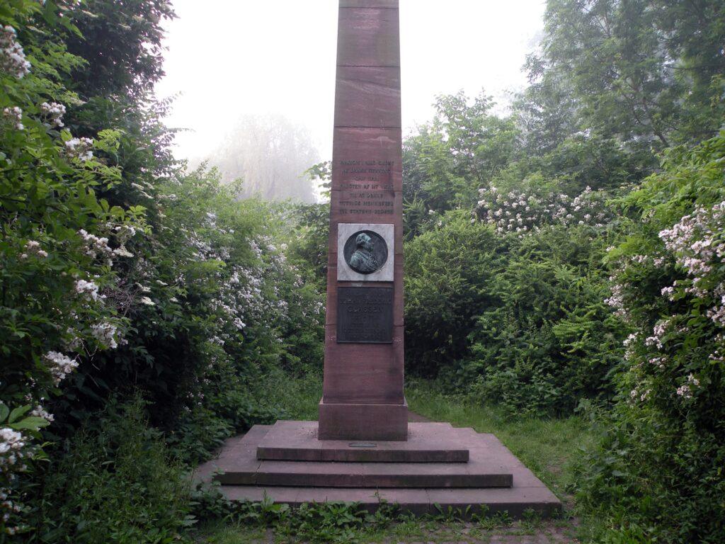 Classens Have - Mindeobelisk Classens. 2010